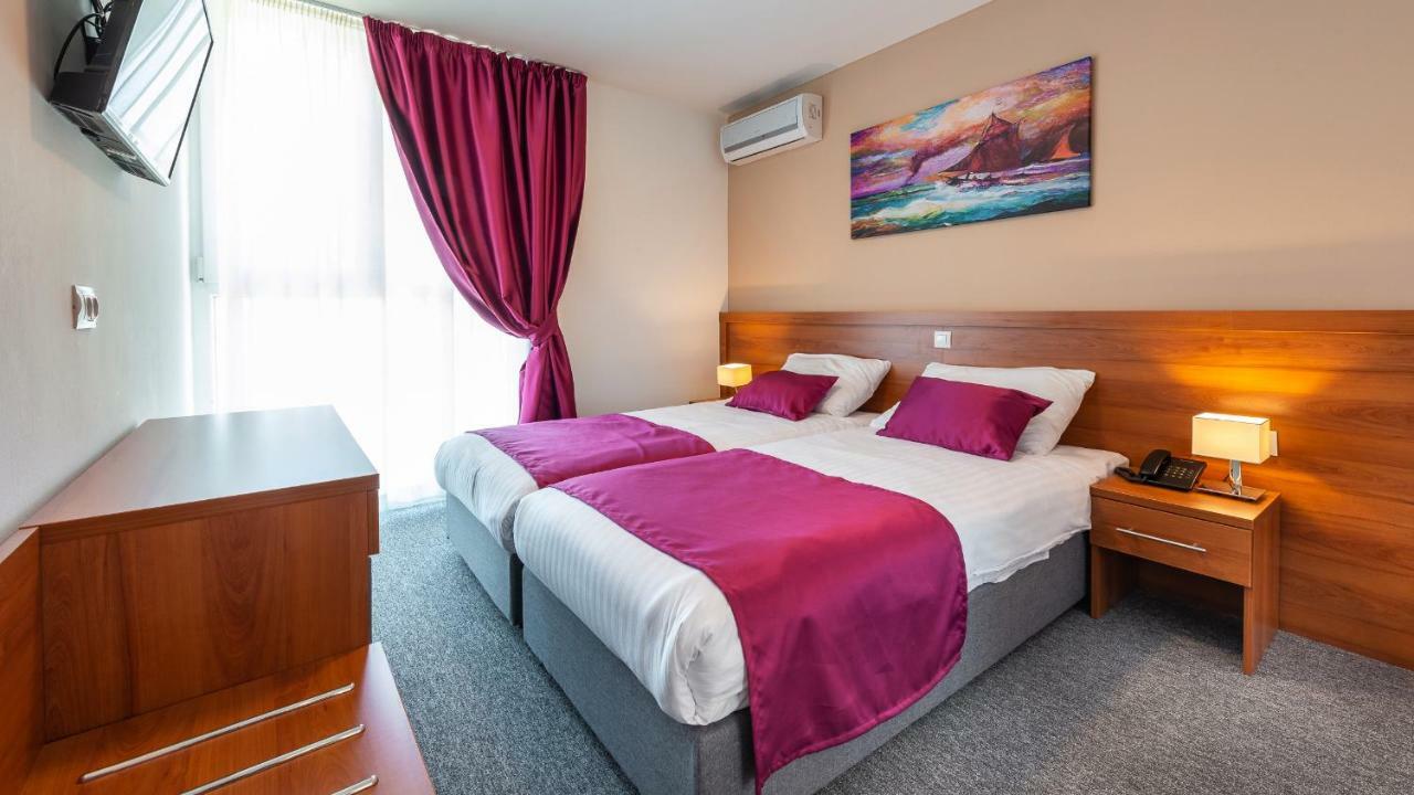 Chambre Double/Lits Jumeaux Standard - Vue sur Mer - Annexe
