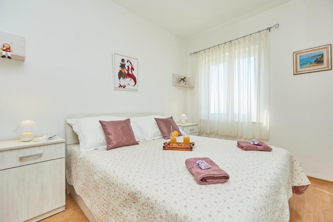 Chambre Double avec Salle de Bains Séparée
