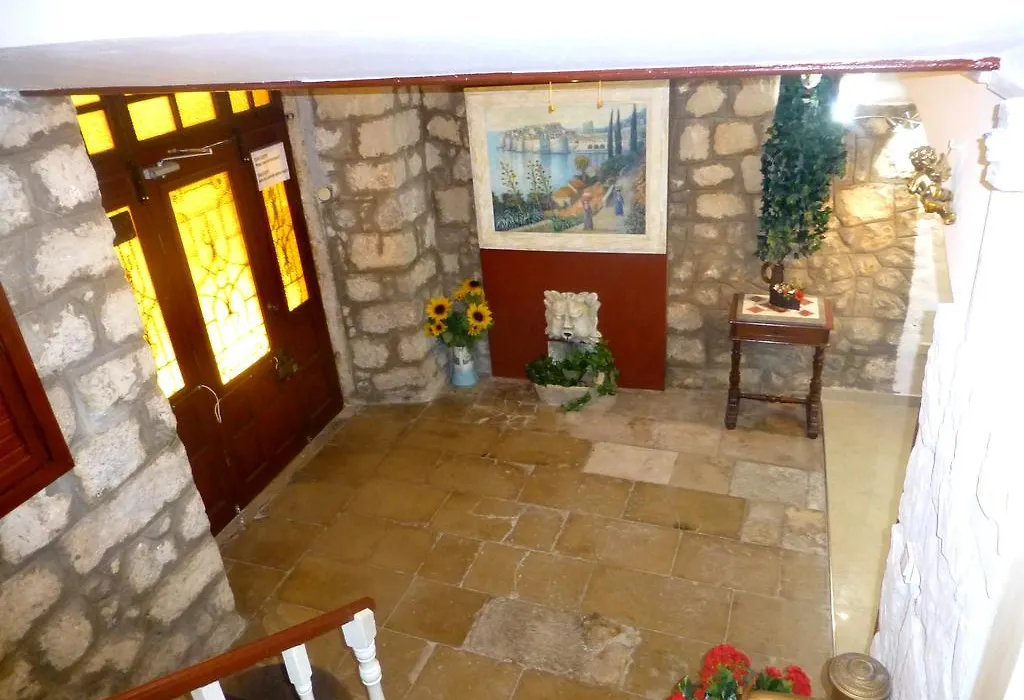 Apartments Giron-1