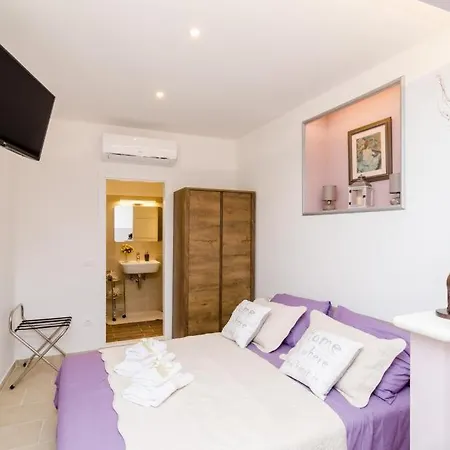 Apartment & Room Lady O-3