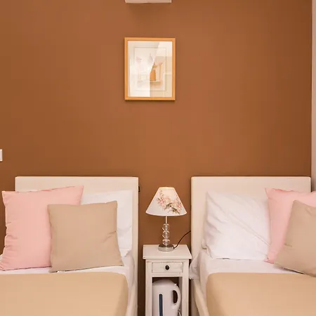 Guest House Ćuk-2