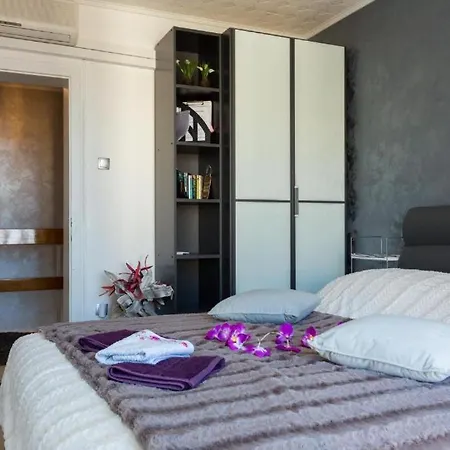 Guesthouse Ivona-3