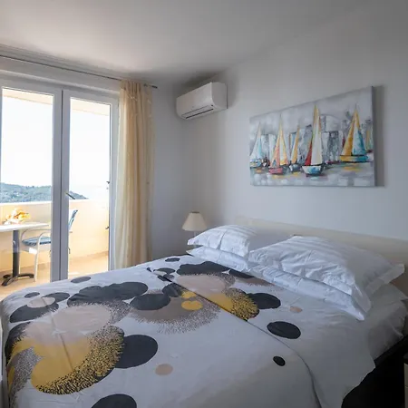 Deluxe Sunset Room, View Of The Old Town-2