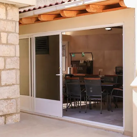 Madonna Guest House-2