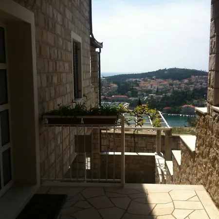 Apartment And Rooms Villa Marijo-2
