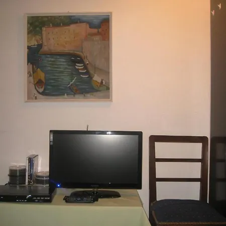 Nikolina Rooms-3